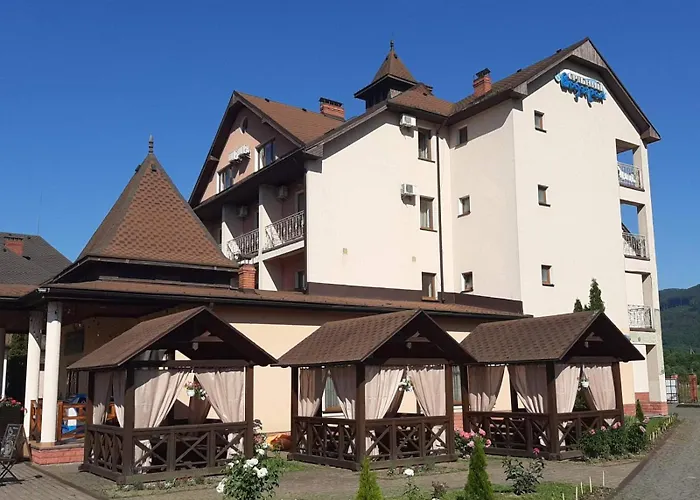 Срібний ВодограйГотель